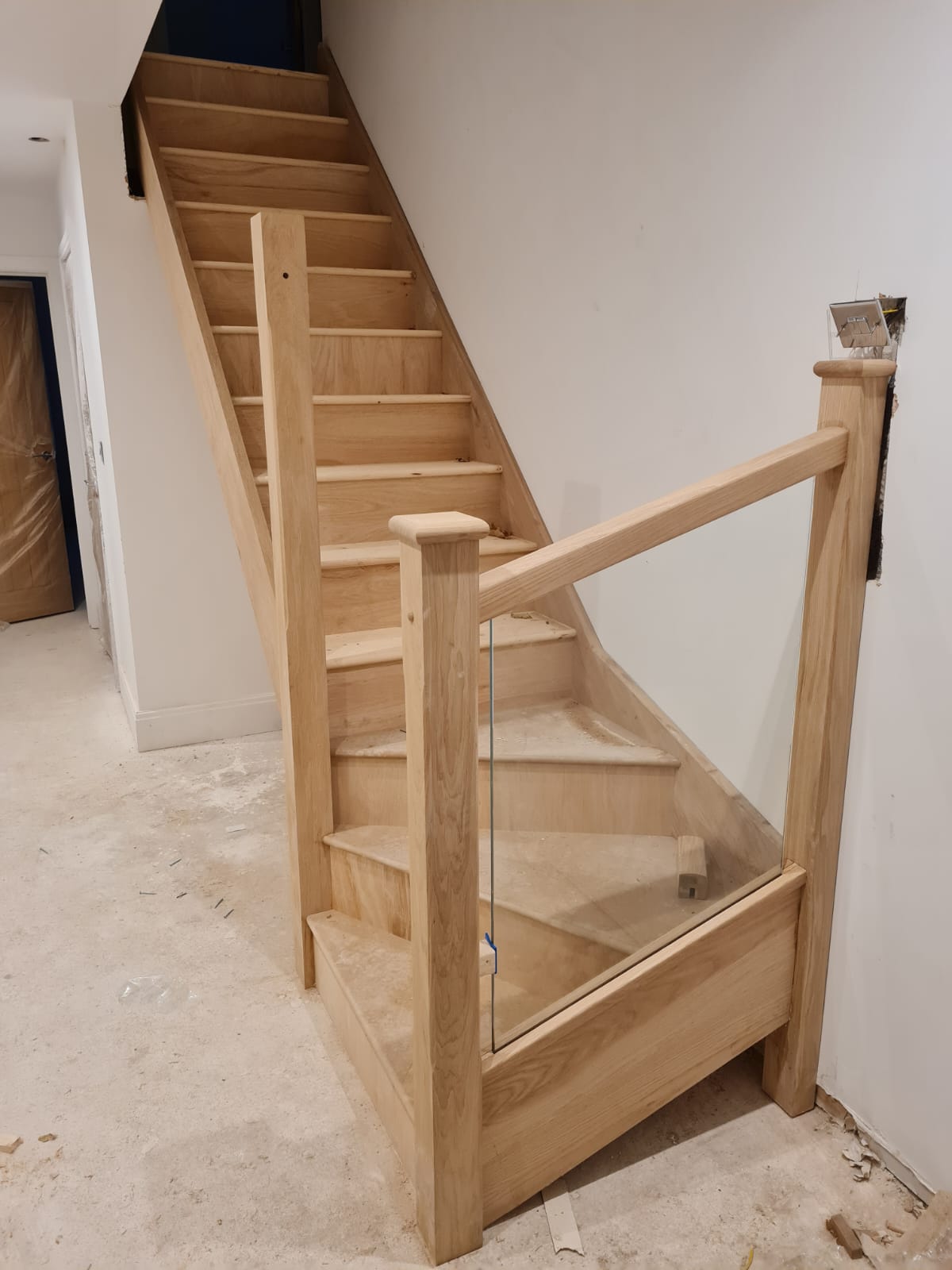 Bespoke oak staircase — Eves Joinery