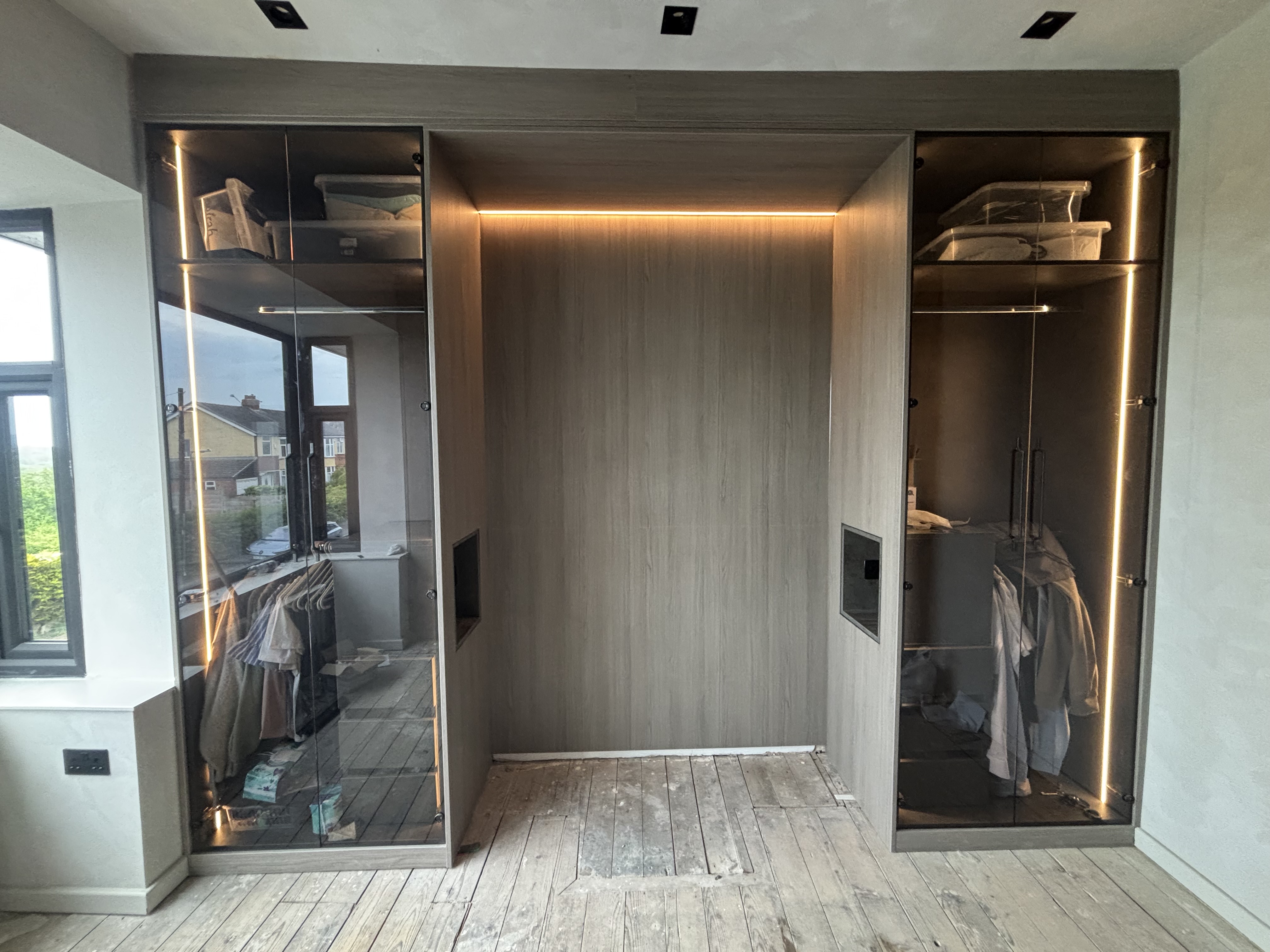 Bespoke fitted wardrobe — Eves Joinery